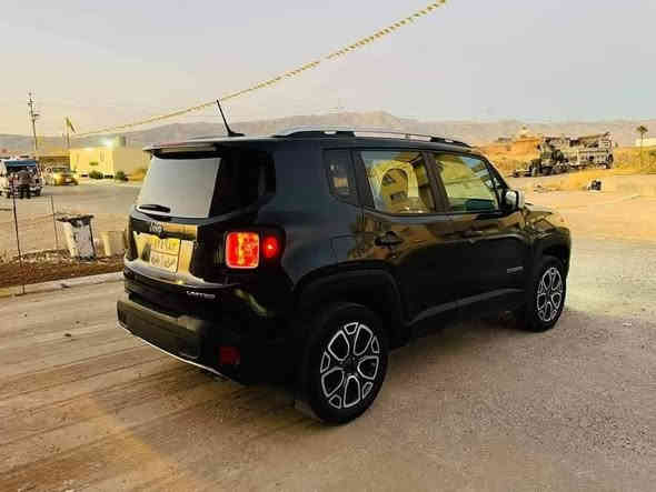 جيب رينكيد 4&4
لون : اسود
موديل : 2017
محرك :24 مرغوب
ماشيه : فقط 81 كيلو متر 
فول موصفات بس بدون سلايت
شاشه و كاميره 
أبواب امامي بصمه صندوق بصمه 
دبل اكسل بريك بصمه
كوشن جلد و كهربايي و هيتر
تحديد السرعه فول تحكم استرن سياره على وضع الشريكة سياره  بجم و خلفي كبس ارباكات برده طاك بنسبة صبغ بس باب سايق و دنكات امامي بدون دواخل شرط و شويه مكانات صبغ
سعر 115 و مجال 
عنوان :عقره
موبايل :***********
