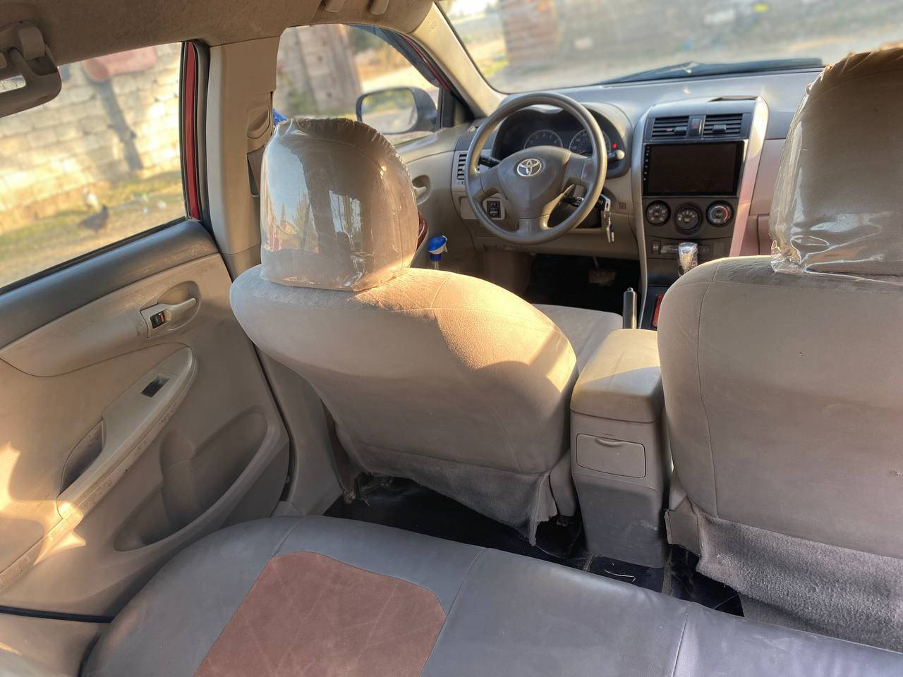 السلام عليكم كورلا 2009 وارد امريكي
بدون تبديل أو بارد ضرر نص دعامية امامية 

بيها صفحة السايق رش اثر جراد  
كير محرك اكسن مكفول 
تبريد تدفئة 

***********
