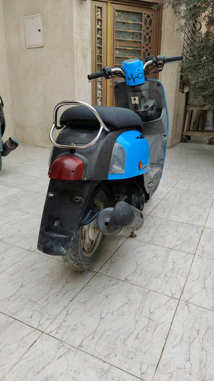 السلام عليكم 
دراجه بوليس كابريتر 

فول نضافه كلشي شغال 

كهربائيات كله شغاله 

نكره سلف 

صارلي فتره من اشتريته مكان كربلاء 

للأستفسال اتصل ***********

او راسلني عل واتساب او ماسنجر