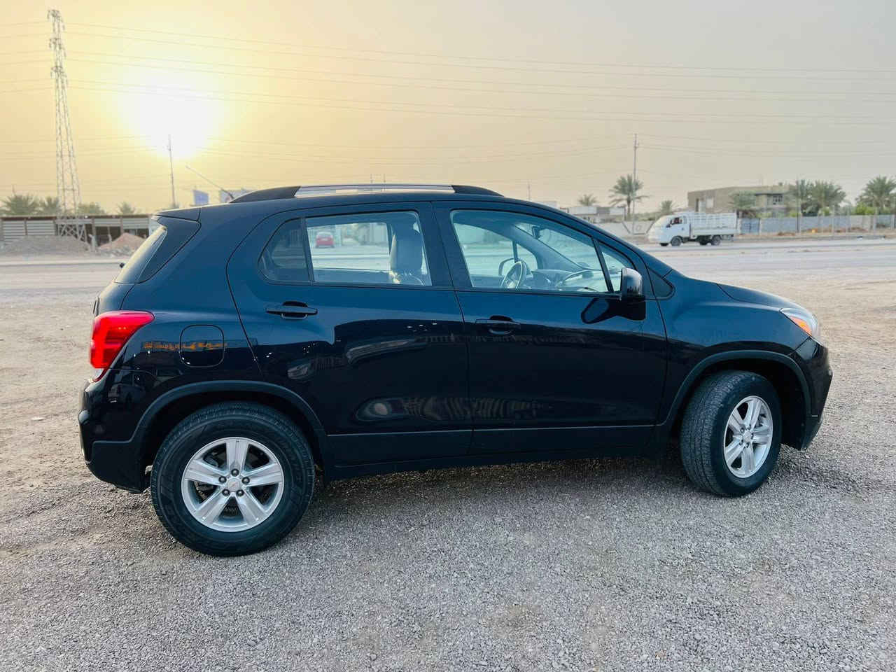 السلام عليكم 
شوفر ليت تراكس للبيع موديل 2021
محرك 1400 تيربو
سويج تشغيل عن بعد
رقم بابل بأسمي 
ماشيه 86 الف 
السعر 95 ورقه
صور الحادث مرفقه بالمنشور بدون ارباك
العنوان بابل مشروع المسيب
رقم الهاتف ***********
