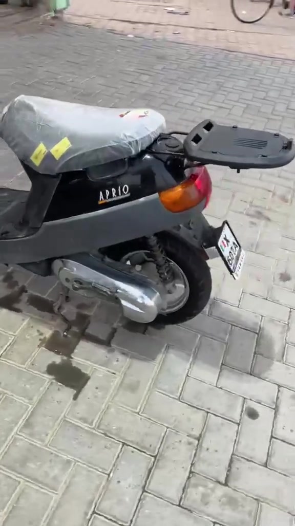 السلام عليكم دراجه بطه دبل سيم فحل رمبه نضيفه بمعنه الكلمه افحص وين متريد كهربائيات كلهه شغاله مكينه مكفوله شاصي مكفول السعر و650 وبيهه مجال حك الجيه العنوان الرميثه وهذا رقمي *********** بي واتساب
