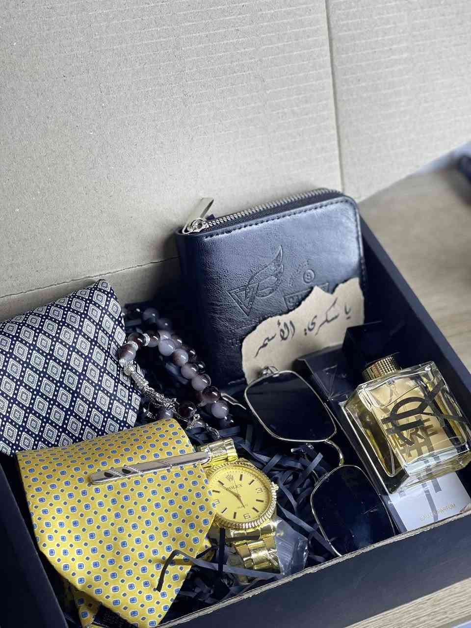 بوكسات عيد الحـب بترتيب أنيق 🤭💗
يحتوي على عدّة قطع مع عبارة بخط جميل من اختياركم 
سعر البوكس ٣٥ ألف مع التوصيل 
للحجز خاص


**إذا كنت صاحب هذا الإعلان وتريد حذفه لأي سبب، رجاءا أرسل رسالة إلى الدعم الفني**