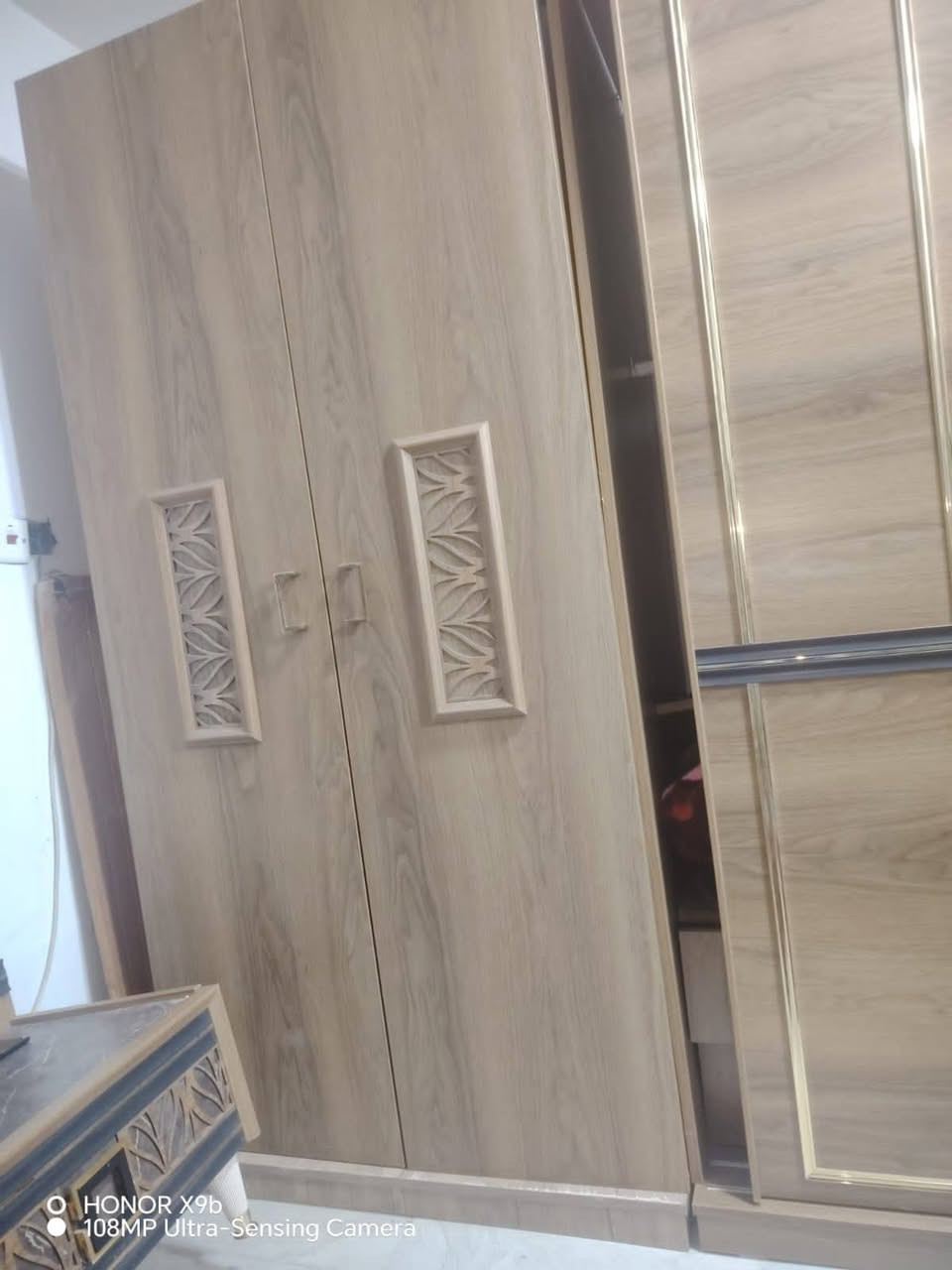 غرفه نوم تركيه نضيفه اربع قطع
***********
