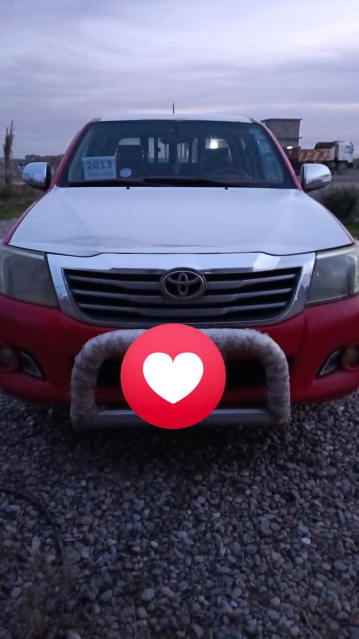 سلام عليكم سياره للبيع تيوته فلاونزه موديل 2013 رقم صلاح الدين بسمي اسيار كويتيه فول مواصفات كير تماتيك شاصي 19 اسياره جديده مكفول من كلشي سبير مانازل الاستفسار علا رقم ***********
