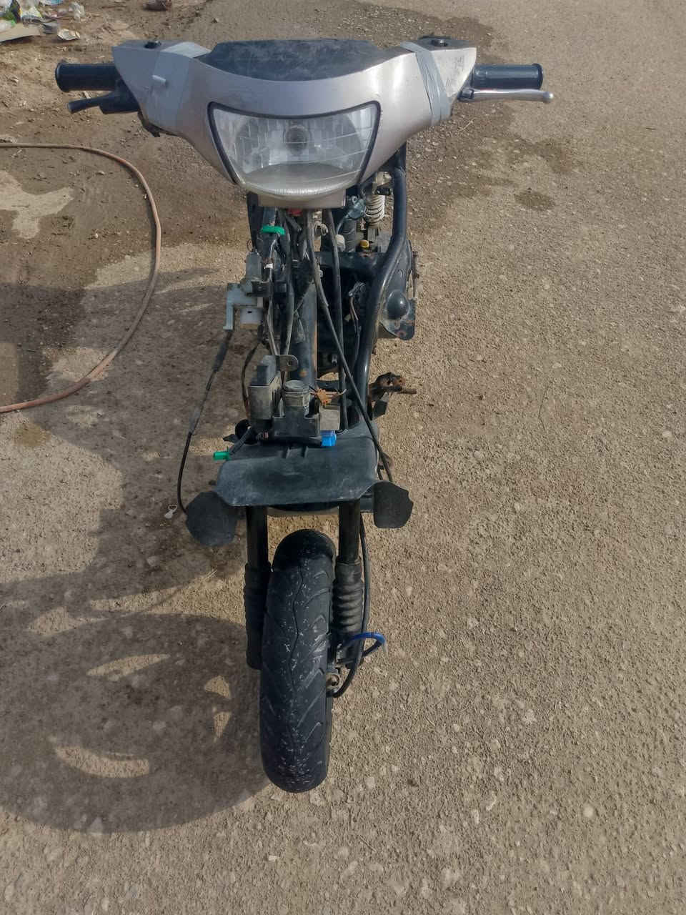 عمي سلام عليكم دراجه بيجي كامله غراضه موجدات كفراته تراجه عوزه بس كابريته  شراي نتصل ***********
