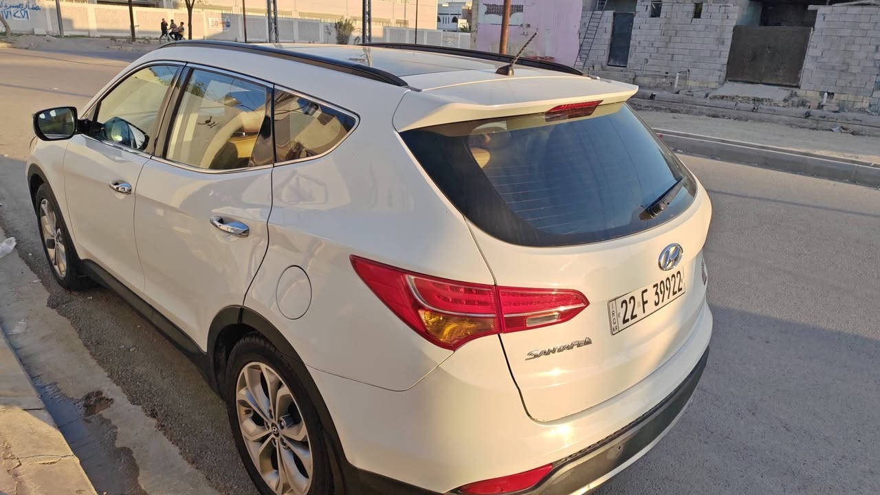 موديل ١٣ بدون صبغ سنويه بسمي 
فول مواصفات محرك ٦سلندر (السعر١٨٠) 
مكان كركوك ***********(١٨٠)
