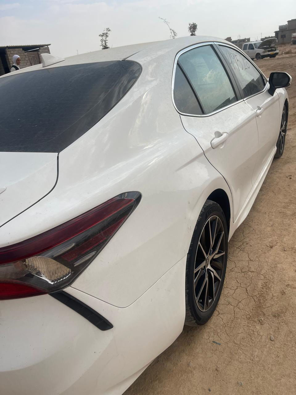 السلام عليكم للبيع كامري موديل 23السياره كلين موصفات السياره إس اي داخل رصاصي مكفوله كفاله عامه شرط السياره ماشيه 35الف رقم اربيل بسمي قبل يومين رقمتها مكان السياره العلم ***********
