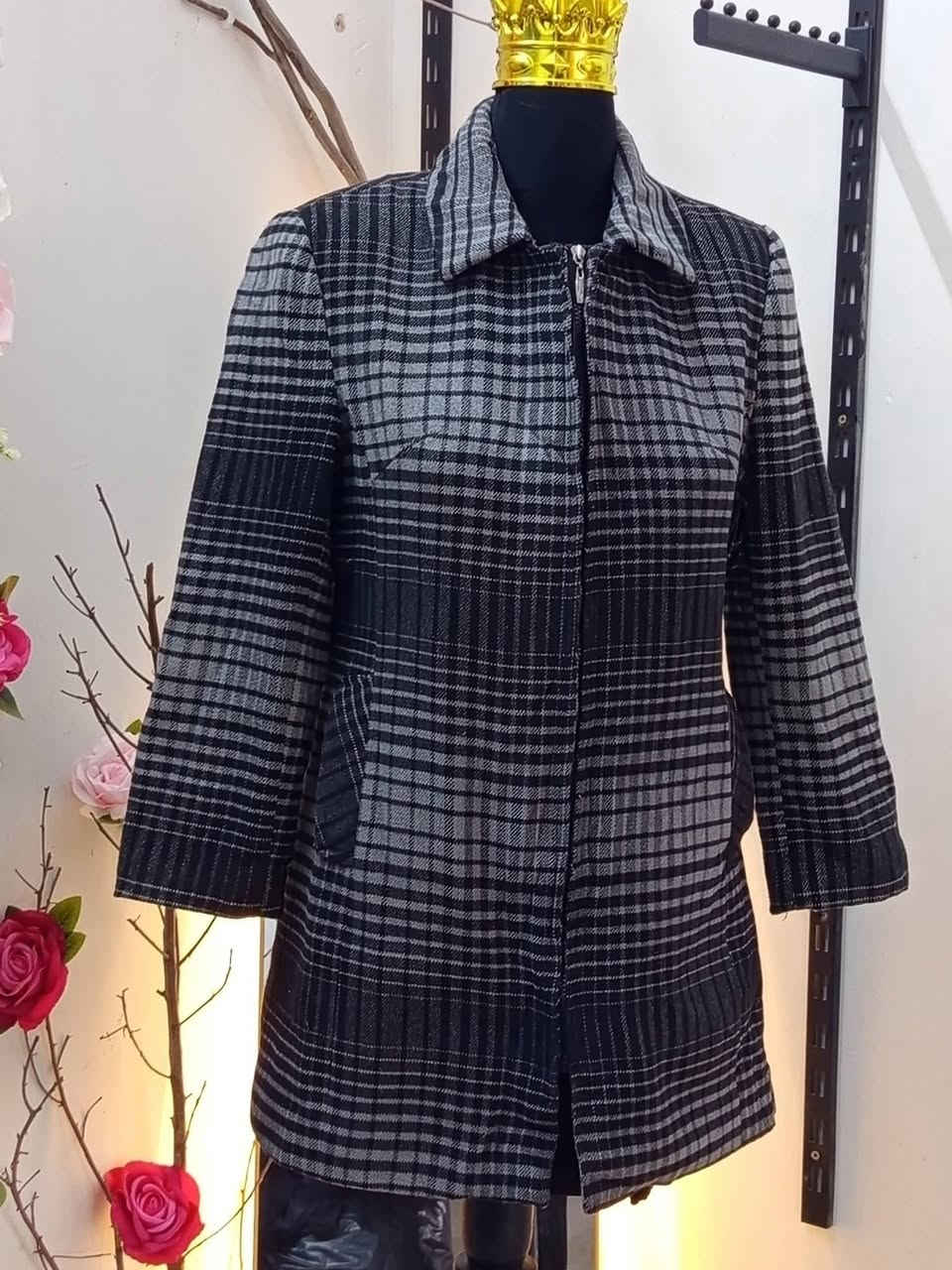 مرحبا بنات اليوم باقي اخر كم قطعه كوت القطعه على ٣ و ٢ ب ٥ الي يعجبكم صورو دزو واتساب ***********1
 أو فيس بوك اتشرف بيكم حيل حلوات وراقيات وانيقات
اكو توصيل داخل منطقه مجاني وخارج منطقه توصيل ٥


**إذا كنت صاحب هذا الإعلان وتريد حذفه لأي سبب، رجاءا أرسل رسالة إلى الدعم الفني**