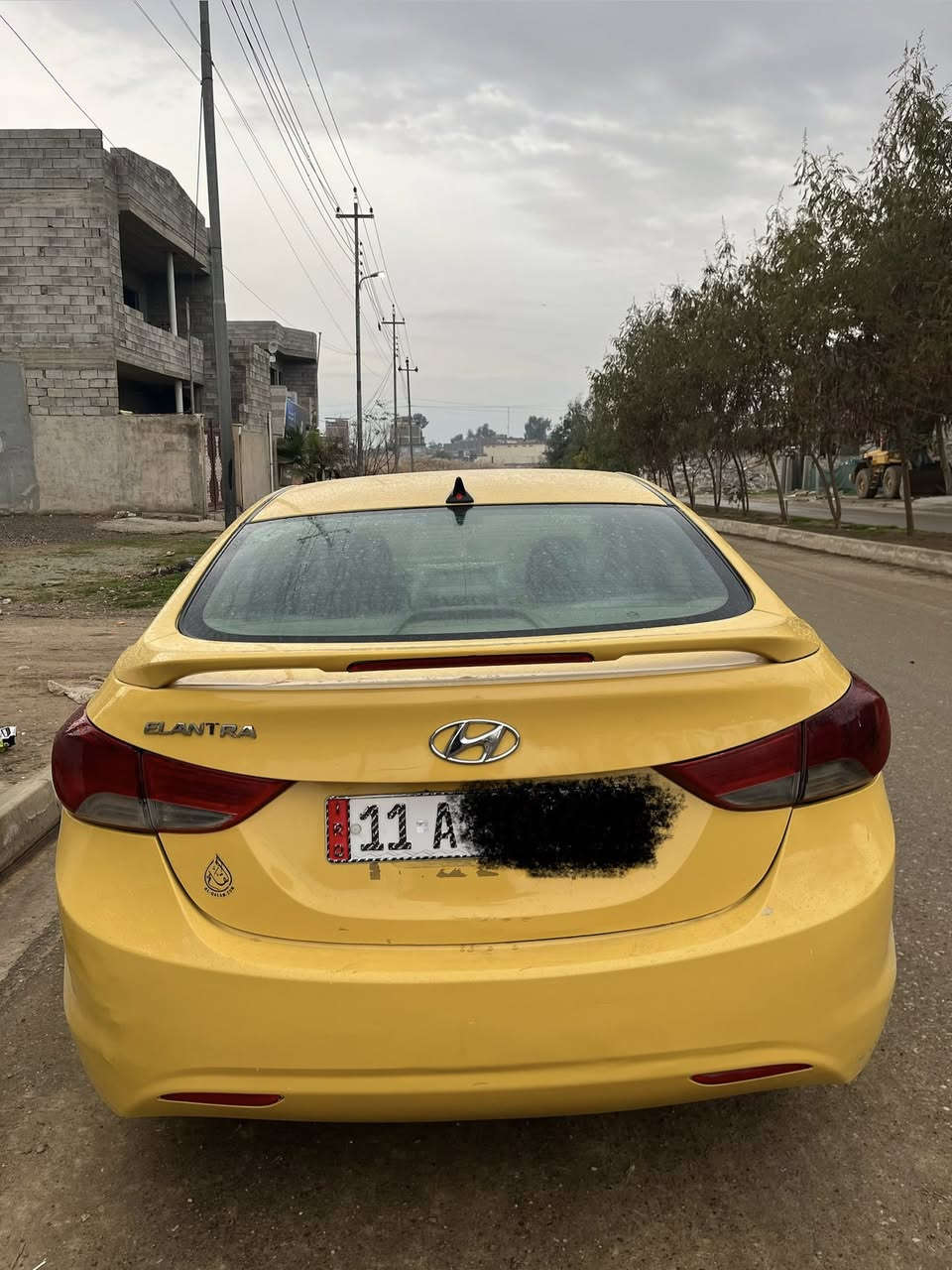 النترا أمريكي حادث بسيط بين البابين بدون دواخل وبيها طخات بسيطه موضحه بالسونار موديل 13 
السياره باسمي تحويل مباشر مشروع وطني 
السياره بحالة جيده محرك 18 دوش مكينه وكير بشرط مكانها موصل الأيسر 
سعرها الاتصال على الرقم غير متواجد ع النت 
*********** شراي اتصال وبي واتساب كذالك
