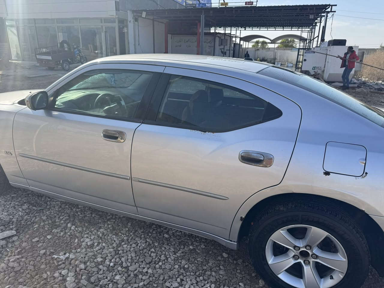 جارجر. 2010
اصل 3500
كلين تايتل 
ماشيه 120 m
بسمي. بغداد
مكينه وكير ستوهن شادهن حاويه
تخم تاير
تبريد 
***********
