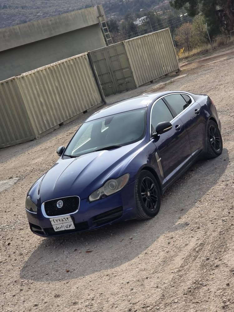 جاکوار رقم اربیل مودیل 2011 مەکینە عادی بێ سبوخ گێر مەکینەی بە شەرتی بێ عەیب فول مواسەفاتە تحولی بە شەرتە 4 وەرەقە غەرامەی لە سەرە لە سعری دێتە خوارێ 
سعری 78 وەرەقە و مەجالی هەیە 
گۆڕینەوەم هەیە شتێکم بە دل بیت 
ناو نیشان ناحیەی ڕوڤیا تابع بەردەرەش
ژ م *********** اكر, نينوى
