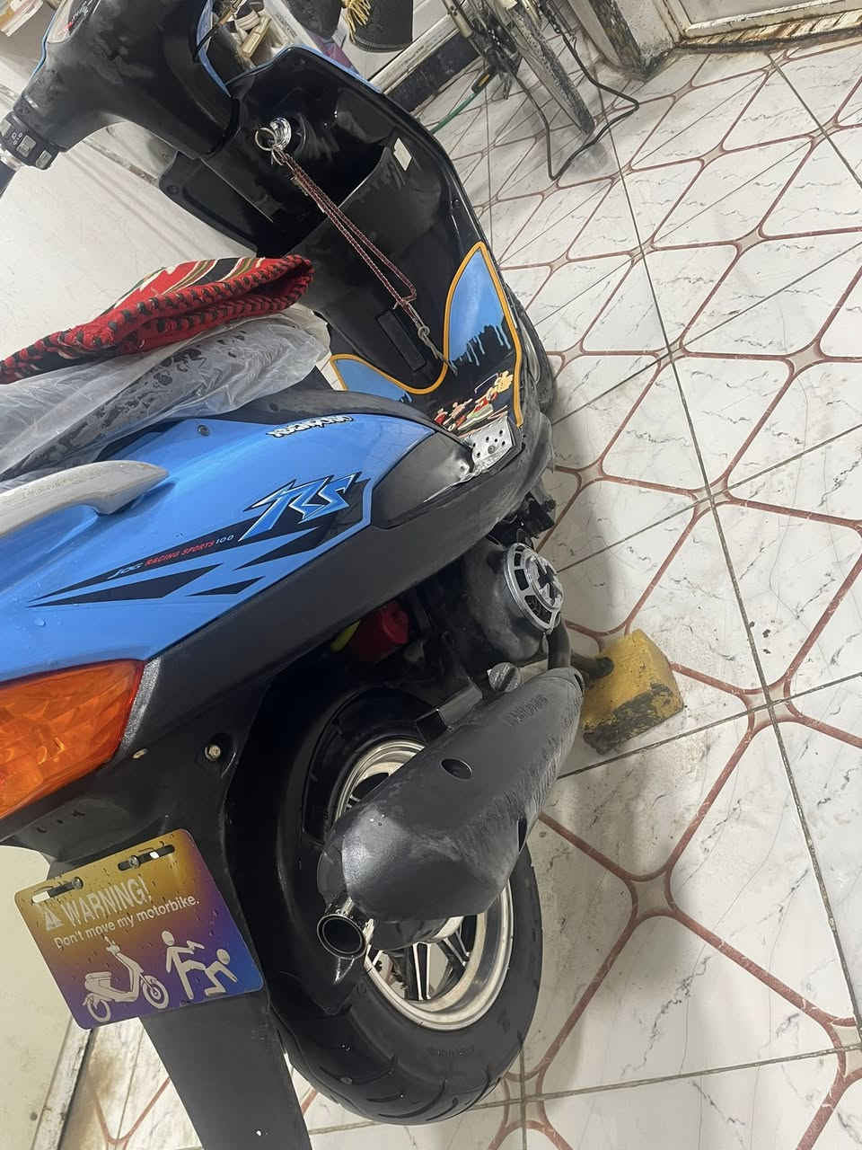 السلام عليكم دراجه ماكس عدله كفاله عامه مكينه خرسه برغي ممفتوح بيها تجي وتفحص وين ميعجبك ومتوازي عله بيعتها مكان النجف السعر 700وبيها مجال بس الشراي يخابر مو شراي لا تعامل ***********واتساب
