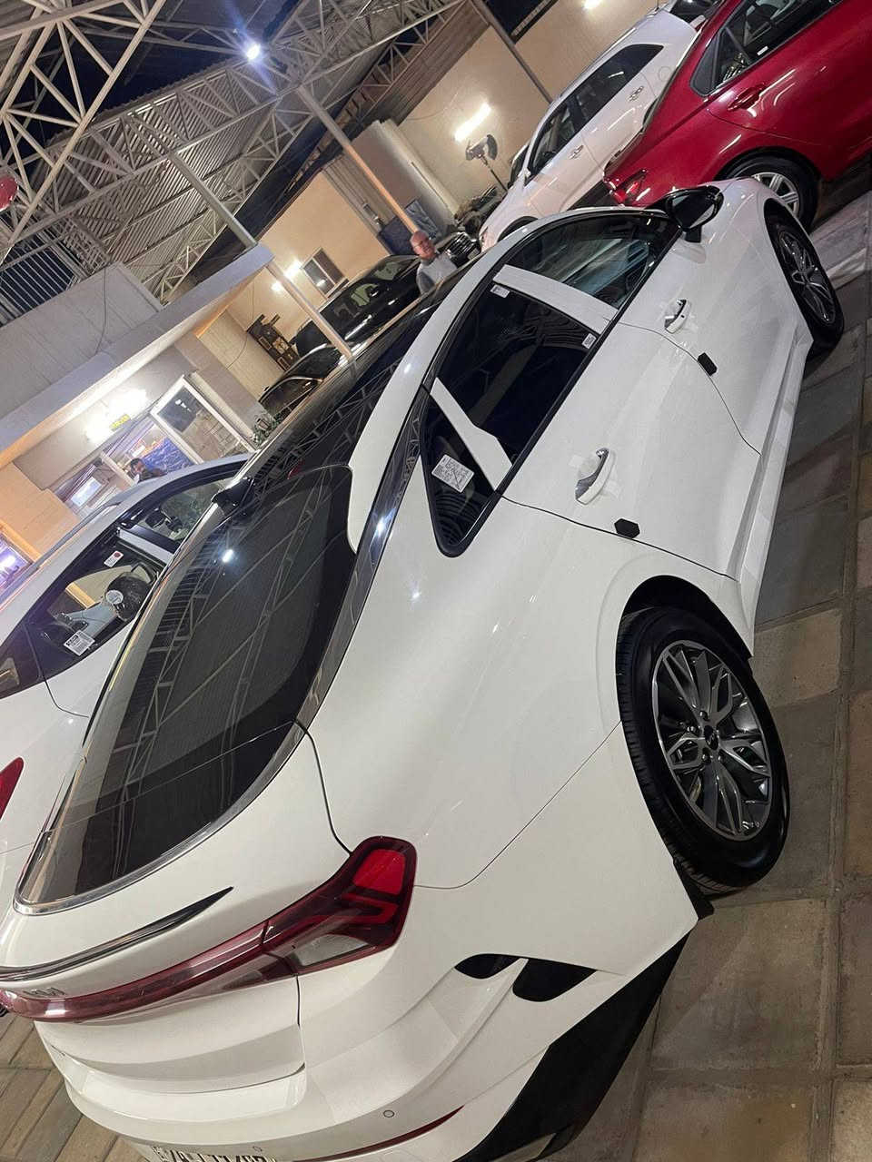 السلام عليكم 
كي فايف خليجي 
موديل ٢٠٢٣
سنويه جديد
هزه جديد
رقم دهوك 
شرط التحويل فقط 
كفاله عامه السياره خاليه من الضرر والصبغ 
المواصفات 
كشنات جلد 
كشن كهرباء 
كشنات تدفئه
بانوراما 
لايتات ليد امامي 
حساس امامي 
حساس خلفي 
رادار جانبي 
اشاير بل مري 
قطعتين تبريد 
وباقي المواصفات المعروفه 
.
العنوان الموصل 
لمعرفه السعر الاتصال على الرقم 
***********
***********
