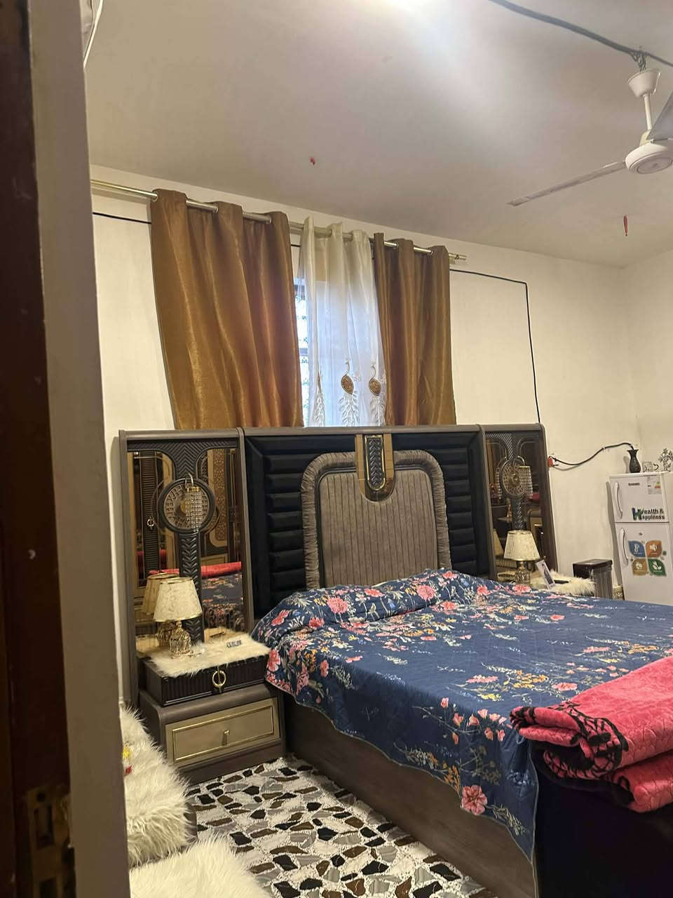 يا اللة السلام عليكم بيت مساحة 200متر طابو زراعي سند 25 البكرلي قرب مدرسة البحتري للاستفسار الاتصال على الرقم ***********
