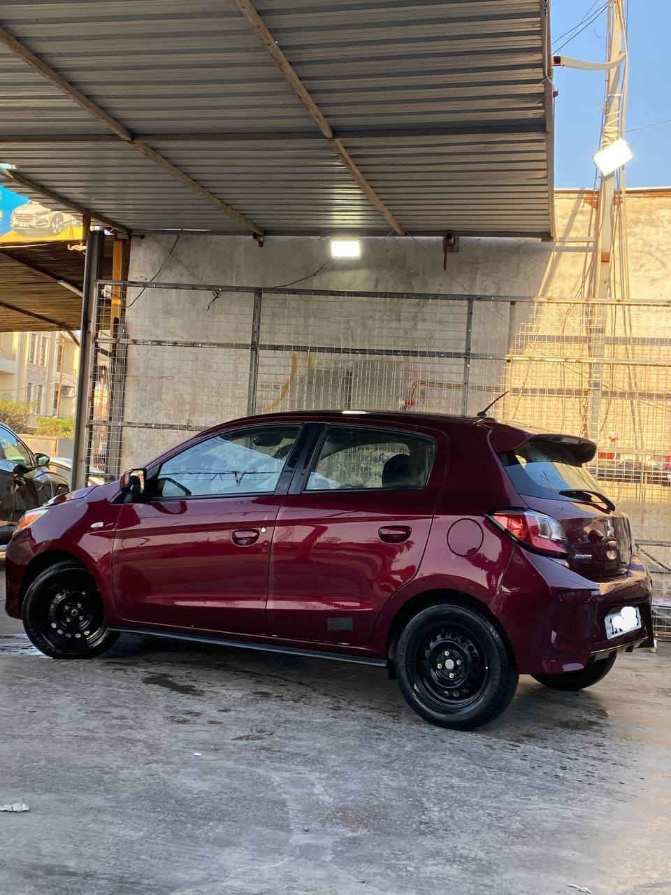 السلام عليكم
مسيوبيشي ميراج موديل2022للبيع
اللون ماروني 
السياره كُلش حلوه ونظيفة
حادثها مثل ماوضح بالصوره كلش خفيف ونفس الجاملغ مرجعه ع البارد مكفوله من الصبغ والتبديل والكص وكلشي السياره حته كتلوكات الشركه بيها
مواصفتها معروفه

السعر ٩٥ وبيها مجال قليل جدا 
*********** واتساب واتصال
