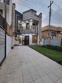 الغزالية شارع المشجر • ١٣٤م • كراج وحديقة