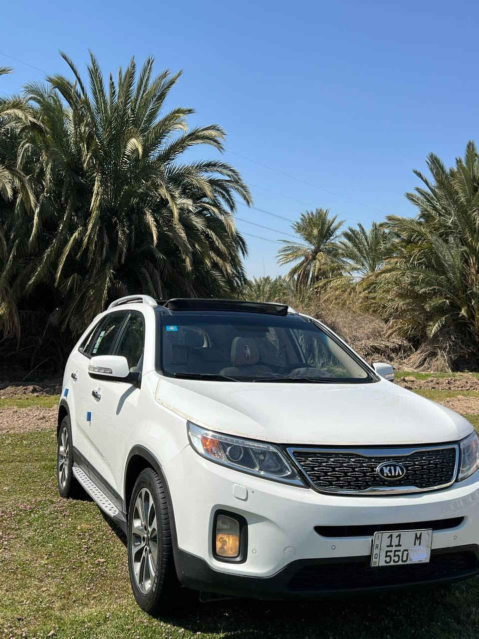 السلام عليكم للبيع كيا سورنتو موديل 2014 خليجي
 فول موصفات ١/١ بصمه بنرامه حساسات أمامي وخلفي شاشه جبيره كامره خلفيه مري شفط كشنات كهرباء وجلد كامره خلفيه ترحيب بلبيبان السياره جاهزه من كلشي كهربائيات كلها شغاله مكينه 6سلندر جديده تبريد ٣قطع 7راكب رقم بغداد الإنكليزي سنويه مجدده لل2031 غرفه جديده ويل كب كروم لايت زنون جديد دمام انفينتي بلادي سياره كفاله عامه سعرها 188وبيه مجال  ‏‪***********‬‏
