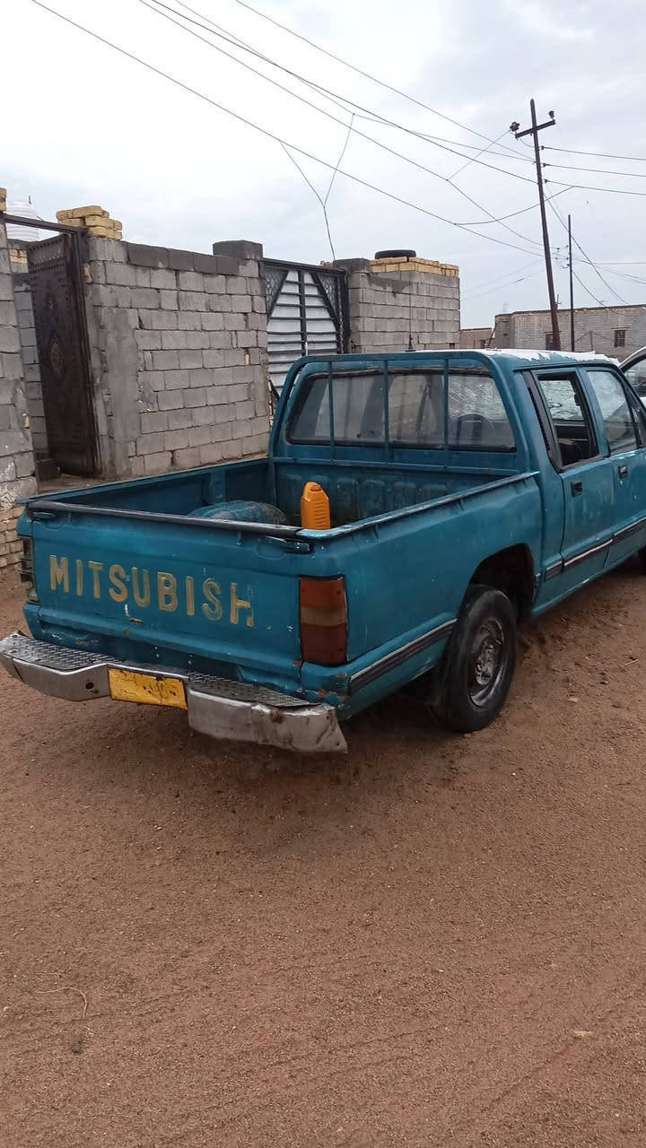 مستي.بوشي.ال.مديل.اربع.وتسعين.     1994 سياره.كيرمكينه.حداديه.كلهه.شقاله
***********
