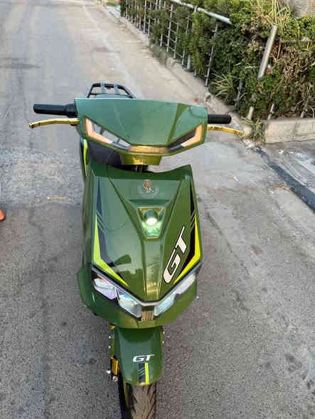 السلام عليكم عندي درجة شحن بيع جديد درجة بطاريه جديده 6 2025 مكان بغداد حي العامل  السعر 750 شراي تصل رقم *********** بيع او تراوس
