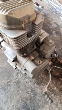 محرك ستوته حجم 200 شرط الشغل مجفت جديد سعره 75 الف اليريده يخابر عالرق...