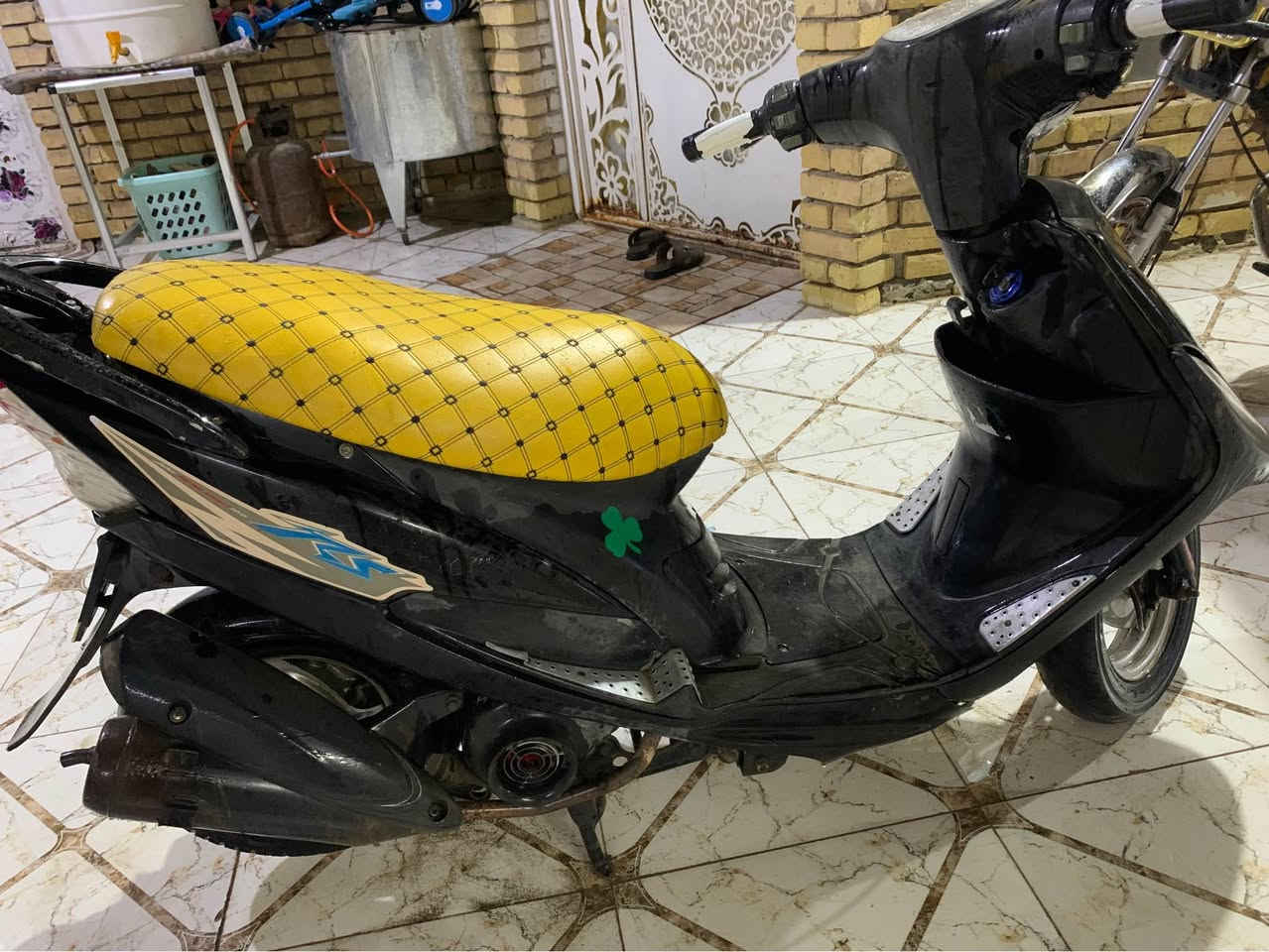 السلام عليكم مو شراي لايراسلني ماكس عدله للبيع او مرواس با ايراني ماكس مامفتوحه مامفتوحه.. ونضيفه وتجي وتشوفها سعرها 650 رقمي *********** Singapore
