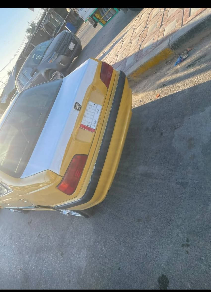 يالله السلام عليكم بيجو بارص موديل ٢٠١١كير مكينه حداديه تخم تاير كله نضيف مصبوغه حزام رقم نجف مصفره هيه وغرامات السعر 23 وبيه مجال الاستفسار الاتصال بل رقم ***********
