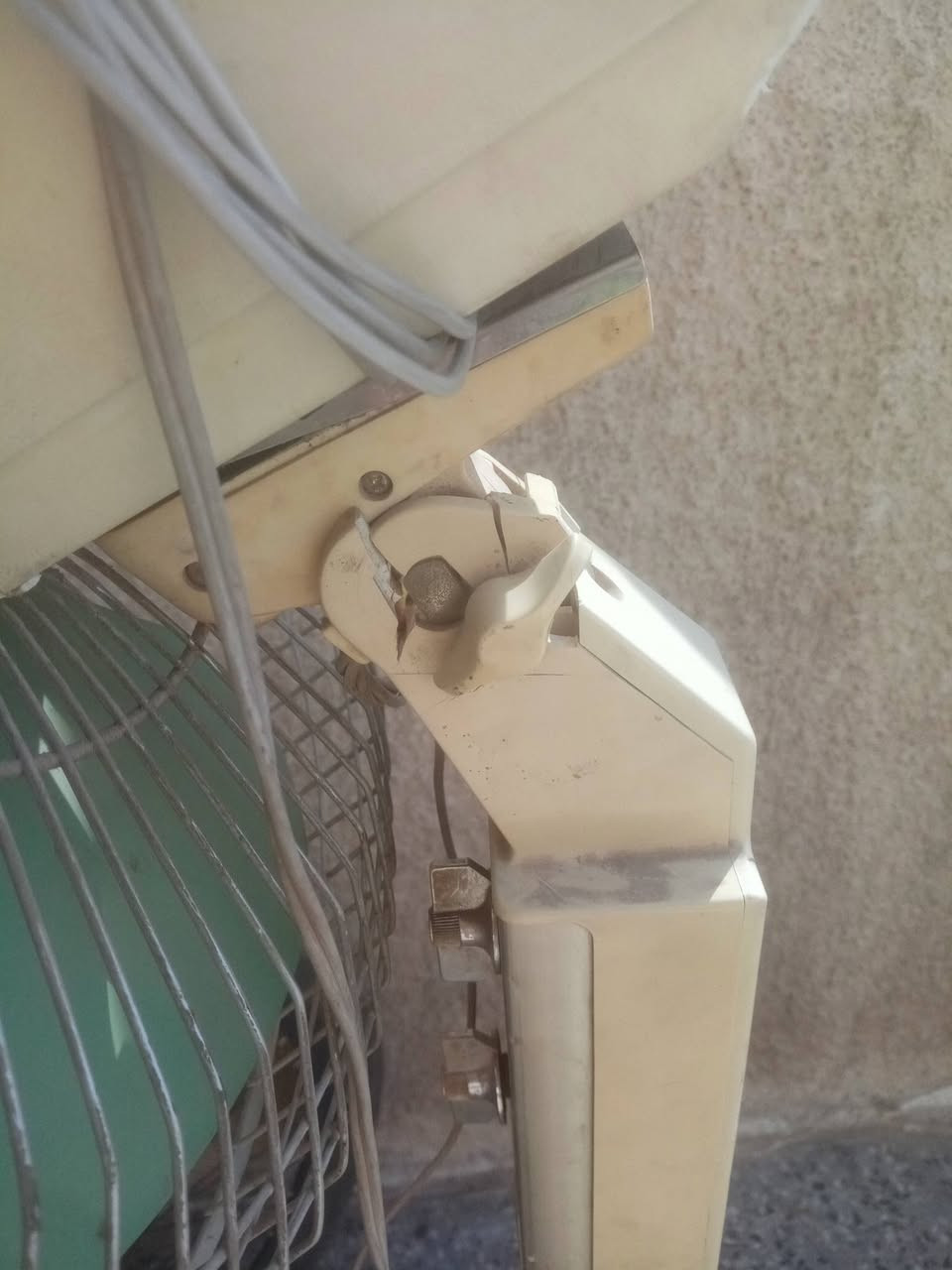 بنكات يابانيه نشنال ومسيوبيشي شغالات وانظاف بس بيهن صوت ابيع هل موجود سعر القطعه ٤٠


**إذا كنت صاحب هذا الإعلان وتريد حذفه لأي سبب، رجاءا أرسل رسالة إلى الدعم الفني**