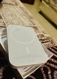 شاحن محمول اصلي • ضمان ايفون • توصيل بغداد