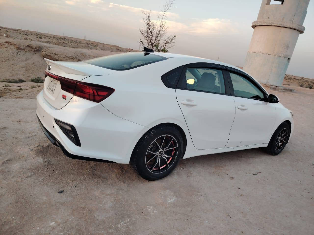 السلام عليكم كيا فورتي موديل 2019 حادثها جاملغ ونفسه راجع  ماشيه 100 السعر 120 وبيه مجال رقم انكليزي بسمي  *********** مكان السياره بابل ابي غرق
