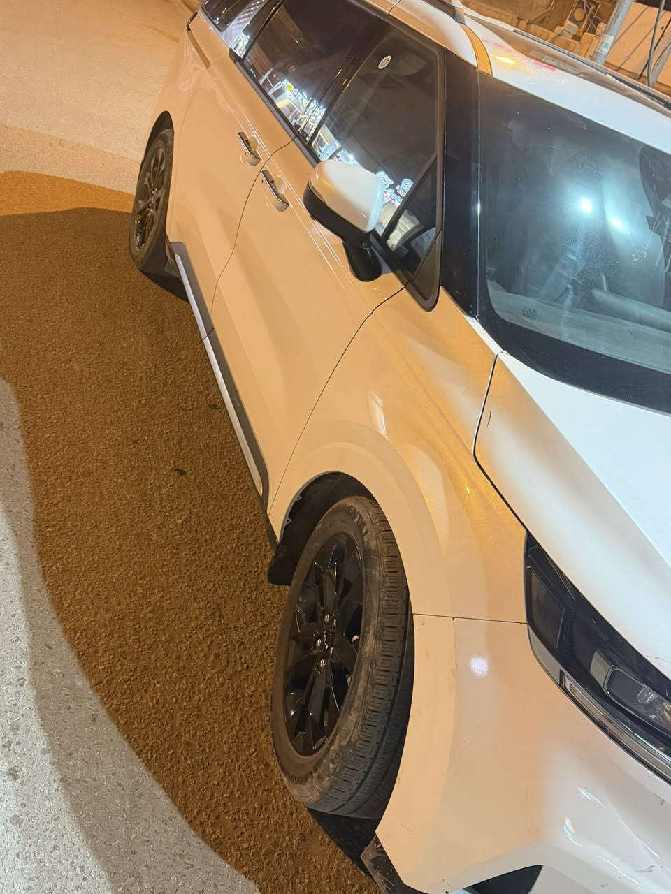 كرنفال
مديل 24برستيج 
بدون رقم دخول ب اسمي 
مكان السياره كربلاء 
حادثه جاملغ وبنيد وباب مبدل اصلي بدون صبغ 
السعر 210 وبيه مجال 
***********
