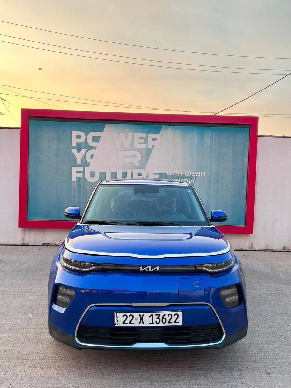 كيا صول  OLIVIRR   2023 💙

كهرباء فقط 🔋 بدون بانزين 
فول مواصفات  1/1 
حادث السيارة كما موضح بالمنشور +رقم الشاصي داخل الصور 
تبديل فقط الجاملغ الامامي الايسر ( شرط بدون دواخل ) 
جميع الايرباكات سليمة
مواصفات السيارة //
شاشة ديجيتال
-بصمة تشغيل+ بصمه أبواب   
 -سلايد روف ( فتحة سقف )
-ويل كب كروم 
4-أشاير بالمري 
-فول تحكم ستيرن 
-تبريد شاشه 
-شاشه حجم كبير 10 أنج GPS
-كشن جلد 
كشن كهربائي 
كشن هيتر و تبريد 
كشن خلفي  هيتر 
-أيقاف ذاتي 
-مانع انزلاق 
13-رادار امامي خلفي جانبي
14-مضخم صوت 
-دشبول الكتروني
-لايت زنون ولد 
شحن بلادي موجود
رقم أربيل ترقيم جديد
السعر 134 ورقه مرقم كامل 
مكان اربيل معرض اربيل كارس 📍
☎️***********☎️
