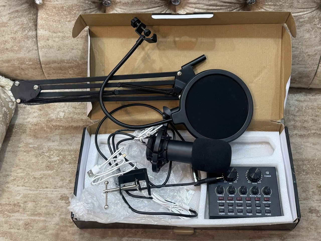 متاح داش كام بلوتوث تنربط ع الموبايل السعر 25 جديده ومكسر صوت هندسه صوتيه السعر 20


**إذا كنت صاحب هذا الإعلان وتريد حذفه لأي سبب، رجاءا أرسل رسالة إلى الدعم الفني**