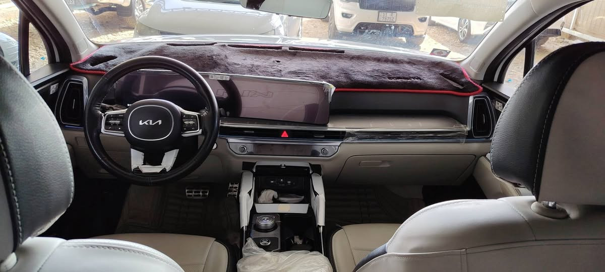 سورنتو ٢٥ بغداد بسمي مكفوله كفاله عامه ماشيه ١٧ الف فول مواصفات ماعدا بنوراما ت *********** ت ***********
