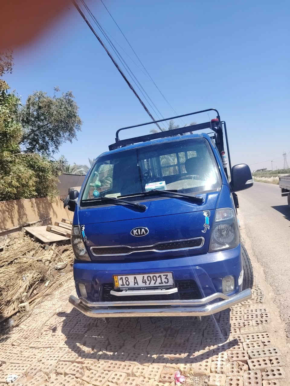 السلام عليكم سياره كيه حمل موديل 19 كير عادي مسكر سياره خير من الله  ما بيه نقوصات الله شاهد مكفوله كفاله عامه من كلشي رقم بابل رقم جديد السياره كلشي ما عليه ما عليه اي غرامه او اي شي اخر مكينه حاويه مكاني بغداد الرصافه الثانيه النهروان للتصال والستفسار علا الرقم التالي *********** واتساب يتوفر بنفس الرقم السعر 150 بيه مجال حك الجيه وبيكم خير وتدللون

