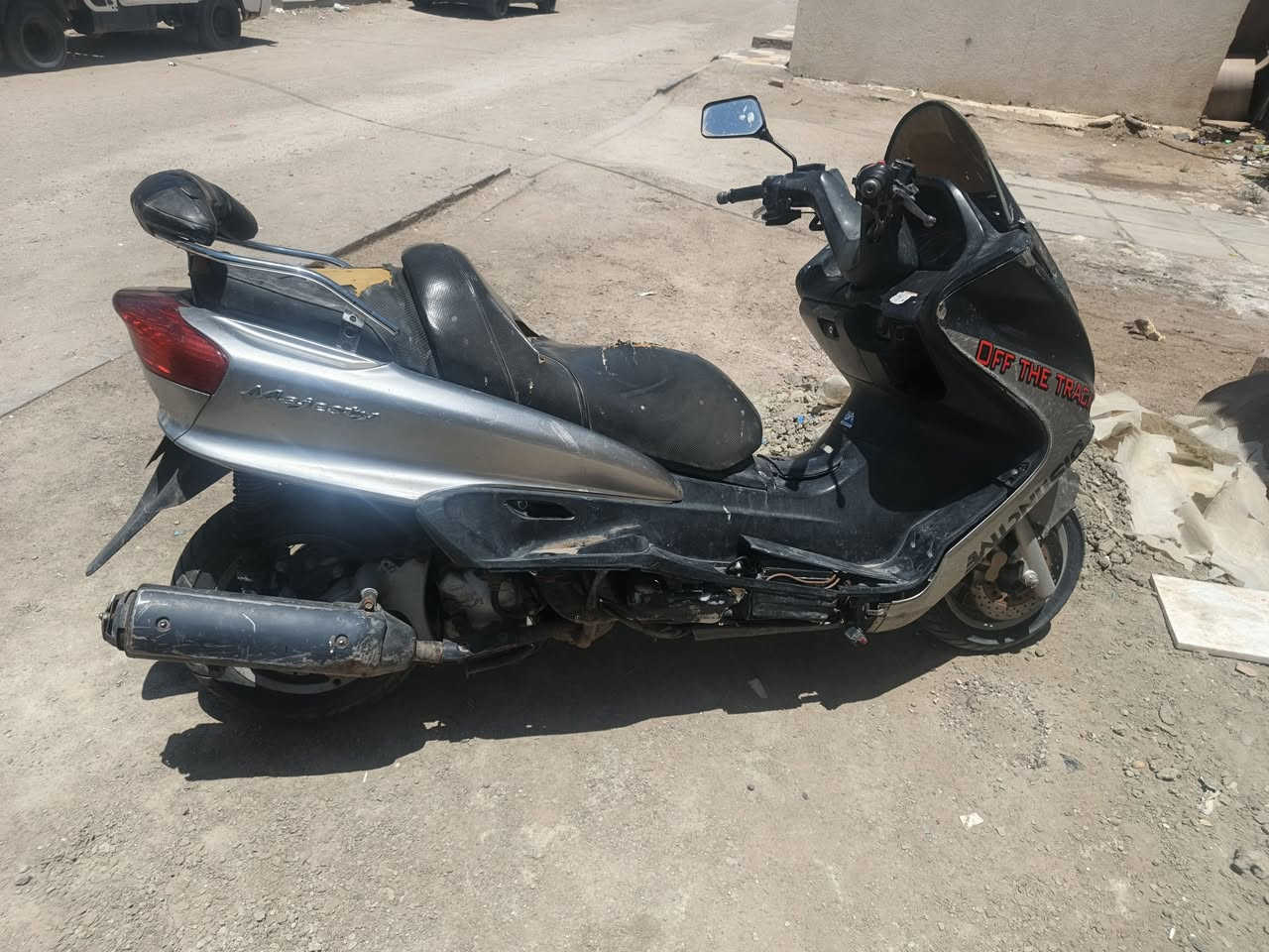 سلام عليكم شباب دراجه ماجسته للبيع مكاني ناصريه دراجه شغاله بس عوزها ترتيب شويه سعرها 350 الشراي يتواصل خاص المايشتري لايكسر حلال الناس ولايراسلني


**إذا كنت صاحب هذا الإعلان وتريد حذفه لأي سبب، رجاءا أرسل رسالة إلى الدعم الفني**