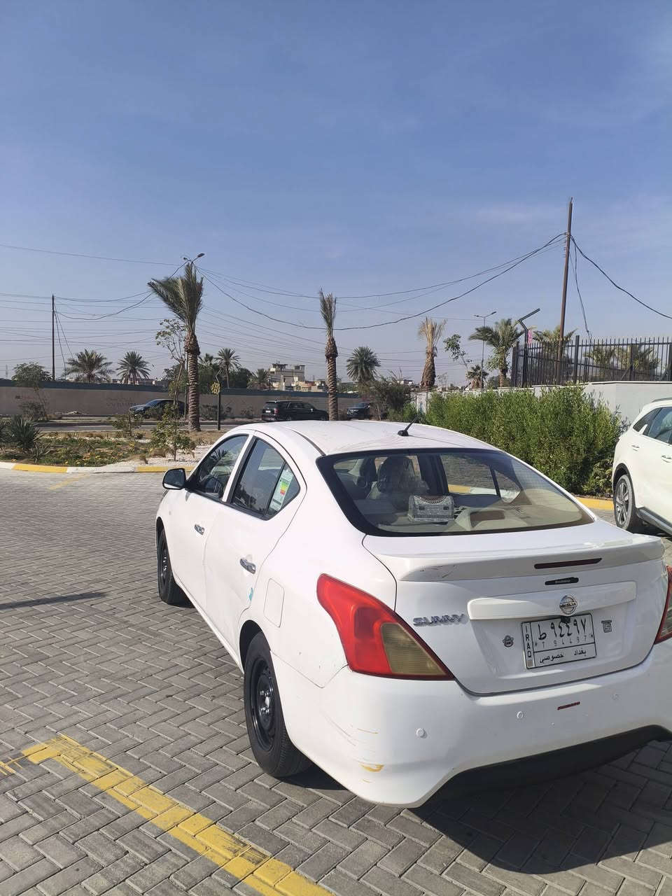 نيسان سني هندي موديل 2019
سياره اب اسمي 
رقم بغداد 
سياره ماشيه 150k 
سونارين موجود بل سياره اطلع عليهن
بيها طخه بل باب الخلفي من جهه السياره 
العنوان بغداد حي الجهاد 
رقم *********** واتساب أو رصيد لايوجد ماسنجر 
سعر 96 وبيها مجال حك الجيه
