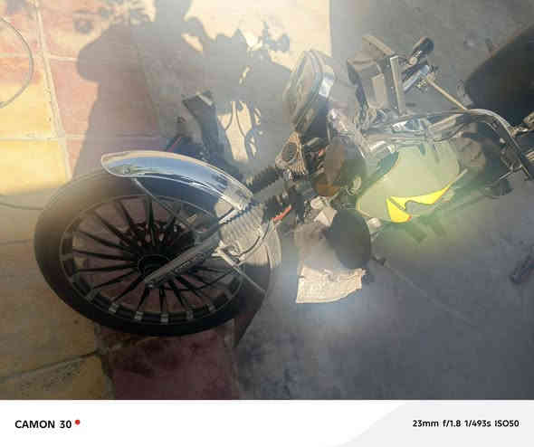 السلام عليكم شباب سونك للبيع مديل 2025/8/28 بعدها جديده ماشيه 1552بصمتين تشغيل عن بعد سعرها 900
***********
