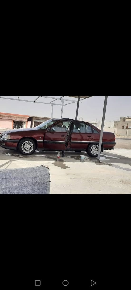 السلام عليكم. من رخصت الأدمن أوبل أوميگا موديل 91 سيارة بلا صبغ بلاديه محرك 24 بي خيط بخار رقم الماني نينوى سنويه ل29 بأسمي طخم تاير جديد. *********** بي واتساب السعر 30
