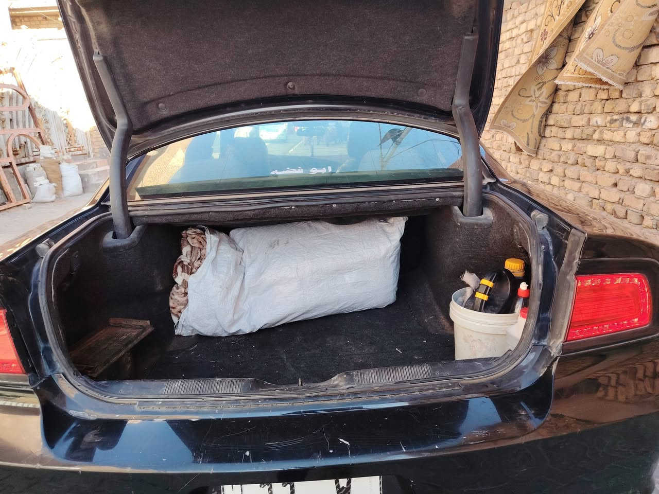 السلام عليكم كل عام وانتم بخير وصحة وسلامه نشالله عندي جارجر موديل 2014خصوصي اسود  سياره جاهزه رقم بغداد نكليزي بسمي تخم تاير حداديه كير مكينه 3600 شاشه جبيره كير طياره حادثه بنيد مرجعينه نفسيته وبيه شويه شخوط وكل هاي التفاصيل *********** سعره 155
