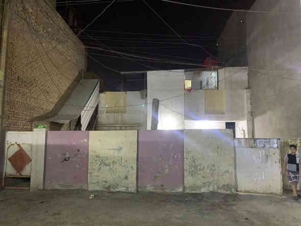 � الفهد للعقار – عرض مميز للبيع

يتوفر لدينا عقار للبيع في منطقة الأمين الثانية، قرب محطة وقود الأمين، بمواصفات ممتازة وفرصة مناسبة للبناء أو الاستثمار.

📍 التفاصيل:

 • المحلة: 735
 • الزقاق: 14
 • نوع العقار: طابو ملك صرف
 • المساحة: 200 م²
 • النزال: 10 م
 • ملاحضة :تكدر تاخذ قطع 80متر او 120متر

📞 للاستفسار والتواصل:
***********
