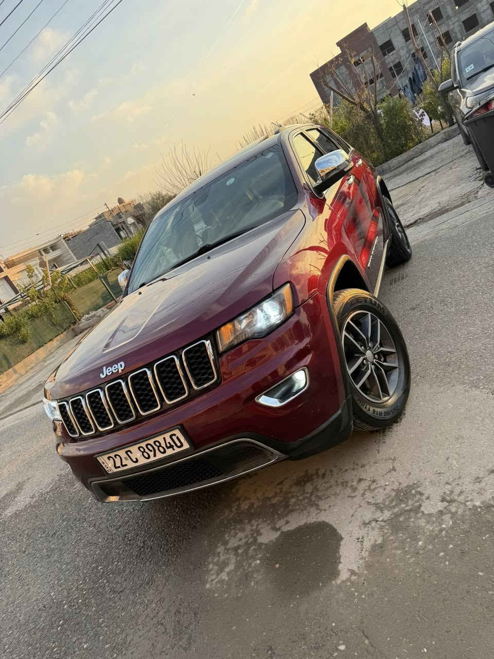 سلام وعليكم 
جيب لمتدد بلاص موديل 2022 
مواصفات فول كشنات جلد وكهرب ثنينهم حار هيتر 
شاشه حجم كبير رادار جانبي نقطة عمياه حساس خلفي 
اوتو بارك توقف ذاتي عند الرجوع كشن خزن سلايت فتحة سقف 
صندوك كهرب لايت زينون. تبريد خلفي مع هيتر فور ويل تشغيل عن بعد ماشيه 44000 الف بدون ايرباك داير خلفي مع  داير باب خلفي صبغ فقط الداير شبر من زاويت البونيد صبغ جاملغ السايق مبدل بلادي بدون دواخل بدون ايرباك عنوان السيارة اربيل 
سعر السيارة(240 )  بيها مجال سيارة ما ناقصها برغي 
***********
