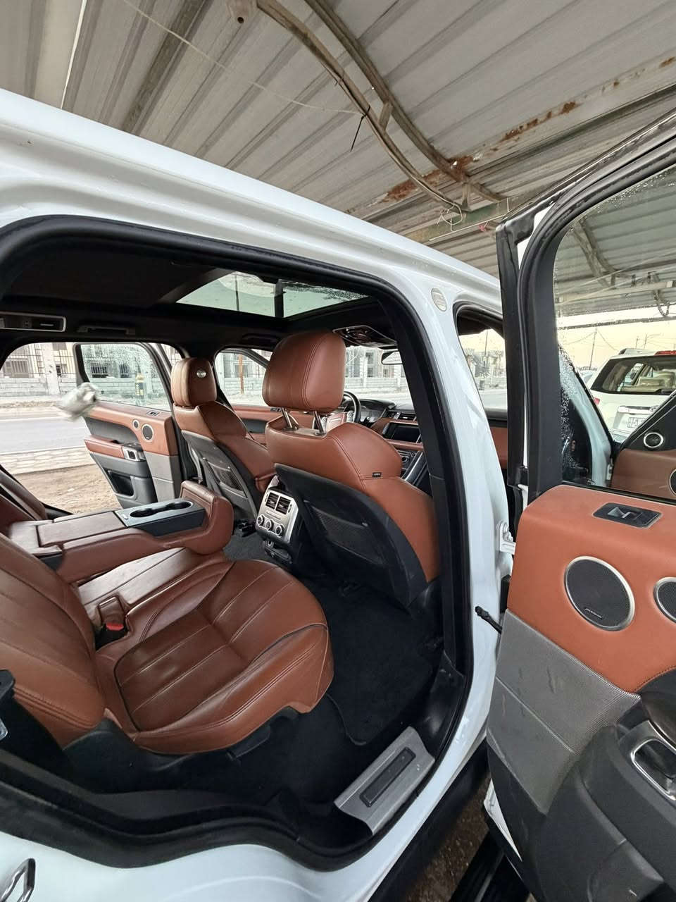 رانج 14 فول مواصفات  خليجي مكفوله كفاله عامه ماشي 168 ولتفاصيل  لتصال سعر 290 رقم لاتف ***********
