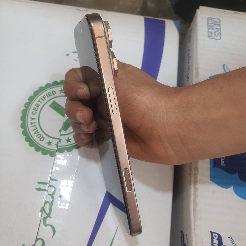 هاتف ايفون 16 للبيع للستفسار اكثر الإتصال على الرقم *********** عمارة, ميسان
