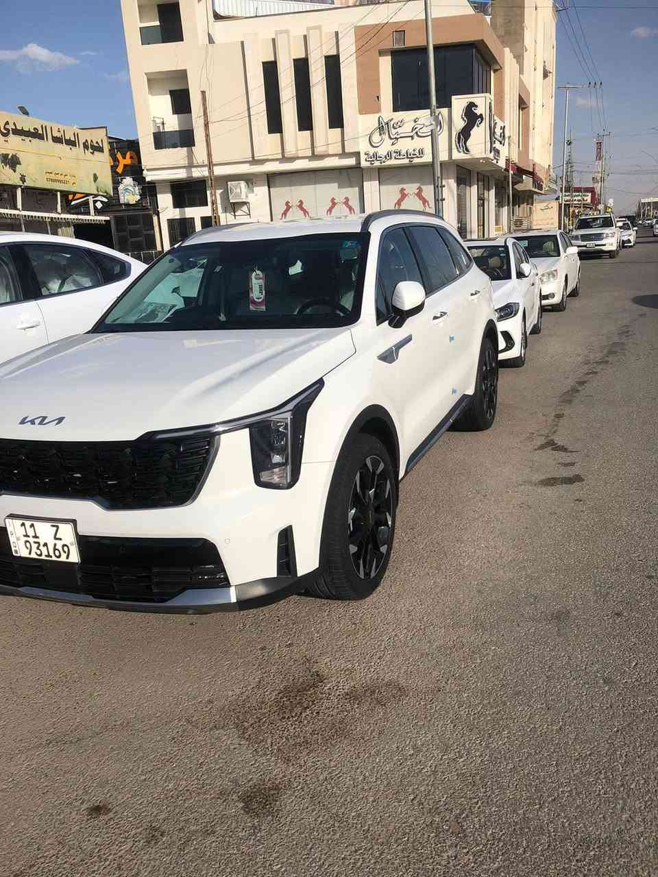 سلام عليكم سورنتو موديل ٢٥مرقم بغداد تحويل مباشر
ماشيه ١٩الف 
دبل كامره 
داتوشو 

ويل ٢٠
كفاله عامه 
كير موس 
٦سلندر 
كراسي كهرباء 

صندوك كهرباء 
العنوان الرمادي 

مركز المدينه 
سعرها ٣٠٥
وبيه مجال 
رقم الموبايل 
*********** 
اتصل ودلل
