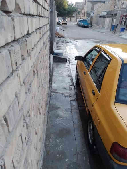 السلام عليكم
سايبا للبيع موديل 18 
كفاله عمه كير محرك لاضربه ولا تبديل 
فقط بيها بارد اباب السائق كد شبر أو الباب الخلفي الي وره السائق بي 4 اصابع اخياس ملكطينه مبين بل صوره 
الباقي كفاله كير محرك لا تنقيص لا تبخير تخم تأير امامي مبدلهاا جديد شاده 
تبريد شغال فقط البوابه شايلها الي اصير جوه يم الرجلين من نضفت الفريز كسرتها بل غلط او شلتها 
يعني فقط بوابه عوزها التبريد شغال 
السياره خير من الله السياره بسمي مثل ما واضحه يمك بل صوره رقم بغداد الإنكليزي سنويه 27 
شواصي مكفوله 
السعر 46 
مكاني بغداد الكماليه 
رقمي فقط رصيد وساب ما عندي 
***********
