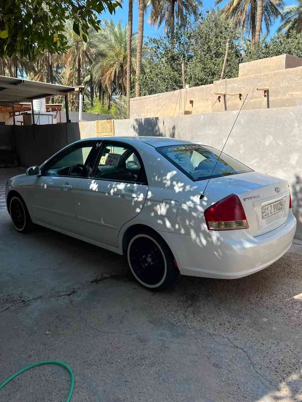 سلام عليكم للبيع كياسبكترا موديل ٢٠٠٨السياره جديده بمعنه الكلمه حادثها جاملغ امبدل وبنيد بدون دواخل ولدوير معمرات السعر خاص *********** مكاني كربلاء الحسينية رجان الي مو شراي لايتصل
