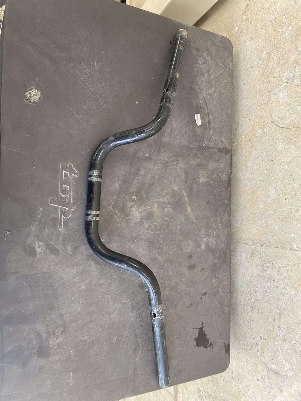 السلام عليكم كفرات سكنس جبلي لون ابيضّ و اكو جاملغ امامي اسود واكو كاربون وستيرن ابلادي وإذا تريدهن وتراوس بك لايت r6


**إذا كنت صاحب هذا الإعلان وتريد حذفه لأي سبب، رجاءا أرسل رسالة إلى الدعم الفني**