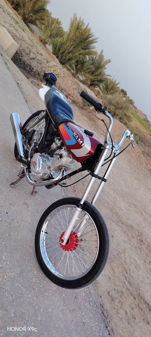 سلام عليكم دراجه نامه له بيع كلك كلك دراجه مديل ٢٣ دراجه مفتوحه بس ولفات باقي كله كفاله شاصي قطرت لحيم ما بيه رقمي ***********
