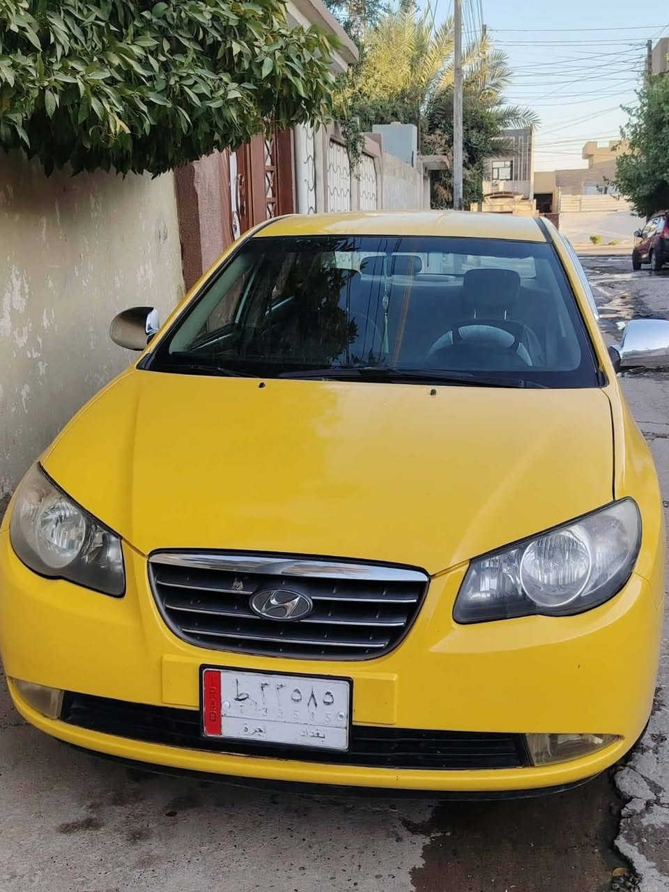 افانتي مديل2008 محرك بيه صوت رواجس نطي فحم والكير شرط بيها جاملق وبوند معجون تلقيطات وبيها بين البوند والباب السايق بدوسه معجون قليل وتلقيطات معجون بدون دواخل السعر95وبيها مجال***********
