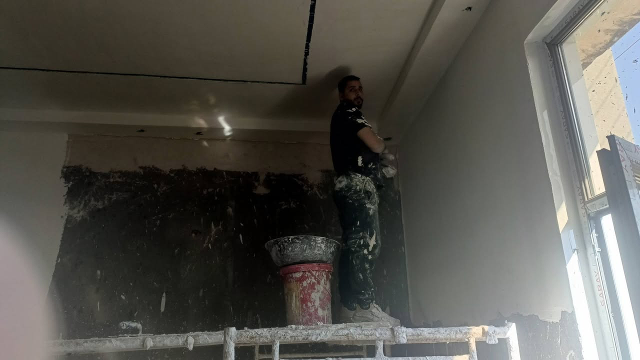 سلام عليكم خلفه متفرغ البخ وبياض شغل درجه وله نشتغل مكطوعه ويوميه وعل متر ليحب يتوصل ويانه عله هاذا الرقم ***********
